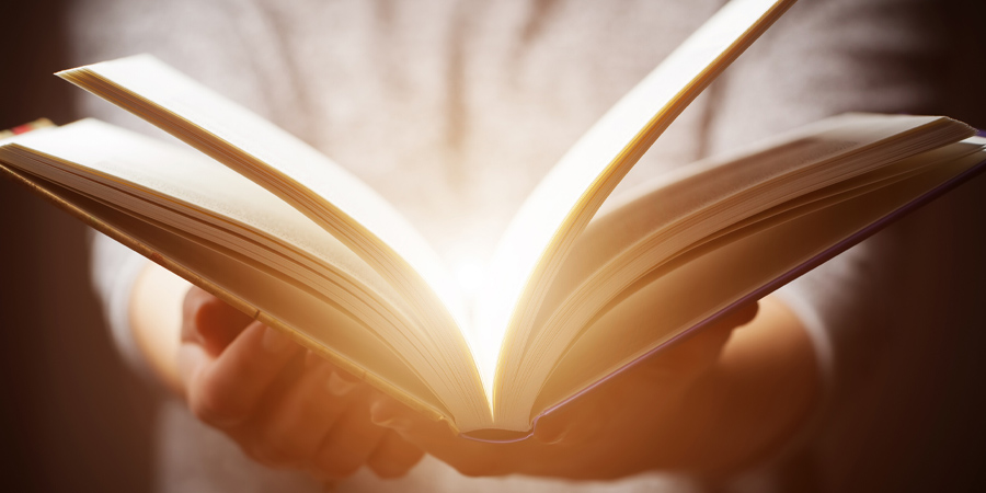 Imatge d'un llibre obert