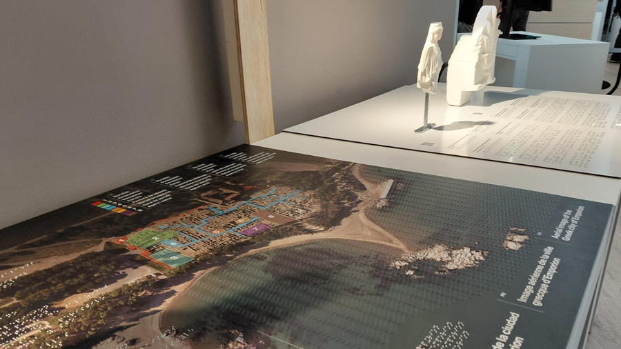 Exposició Intermedit