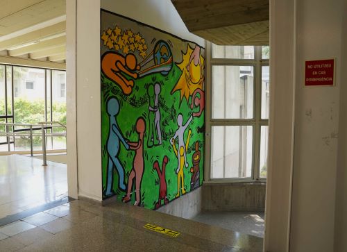 Amplia la imatge Mural de Musicologia