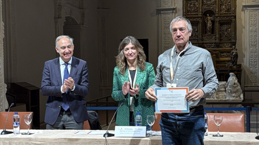 Membre de la UAB rebent el diploma de millor universitat de l'Estat en mobilitat per part de la CRUE