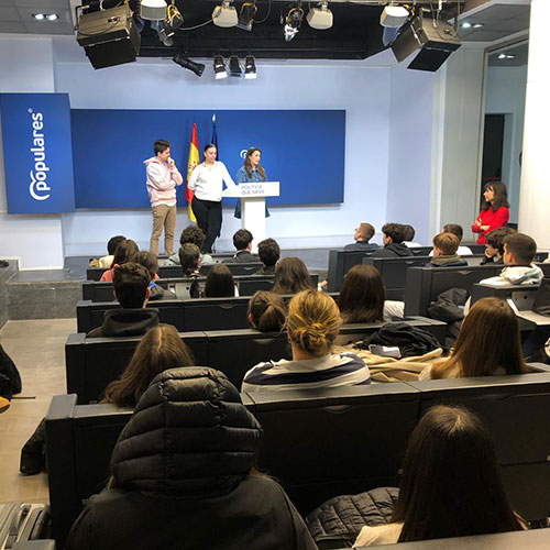 Amplia la imatge Visita a la seu del Partit Popular