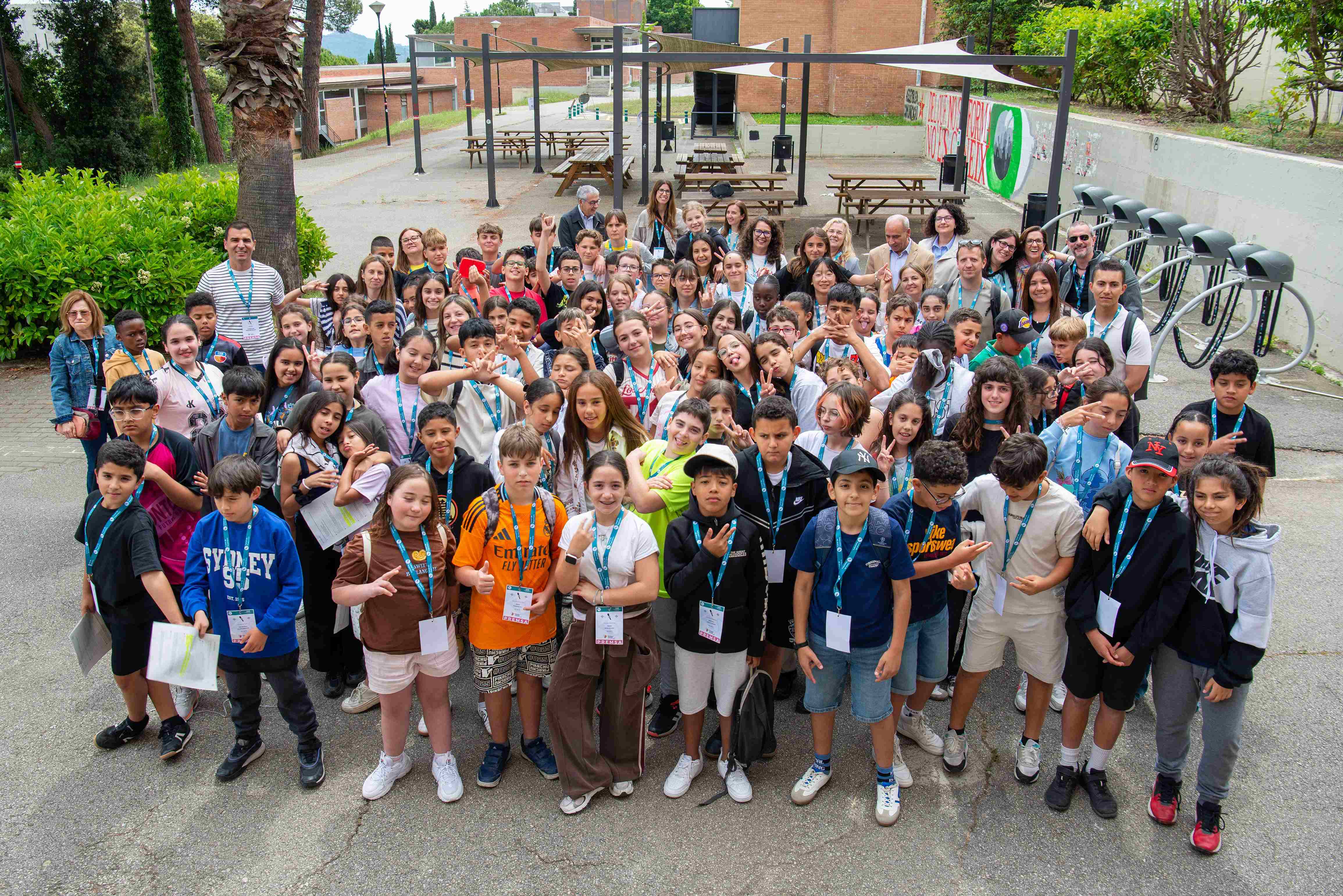Students at Canal de Reporters 2026