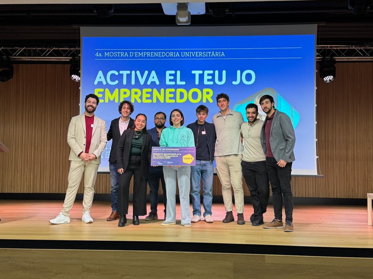 Participants del Pitch Combat de la 4a Mostra d'Emprenedoria Universitària