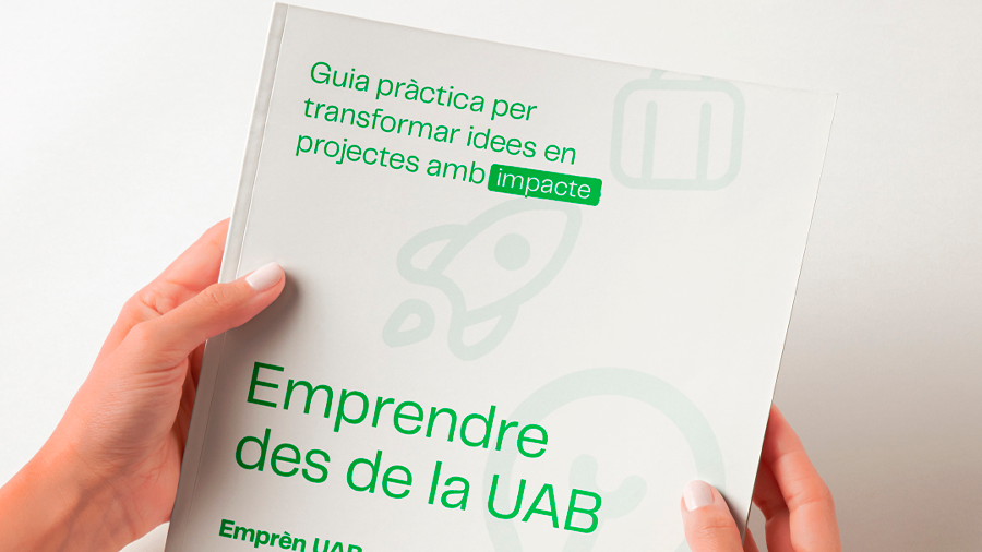Picture of a student reading the UAB Entrepreneurship Guide