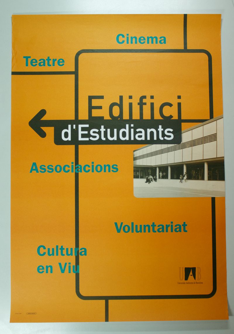 Amplía la imagen Edificio Estudiantes