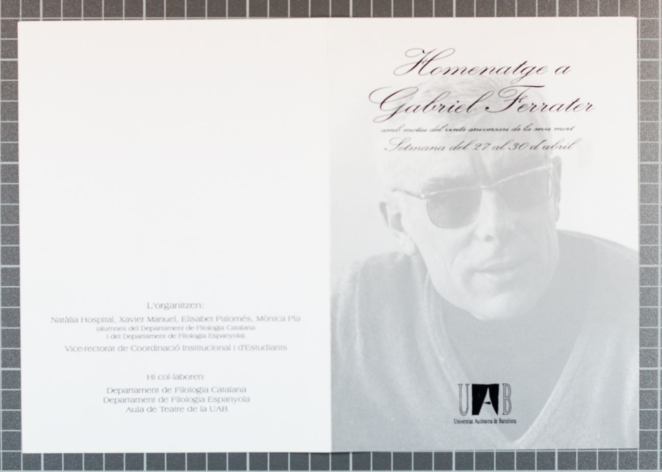 Amplía la imagen Homenaje a Gabriel Ferrater (delante)