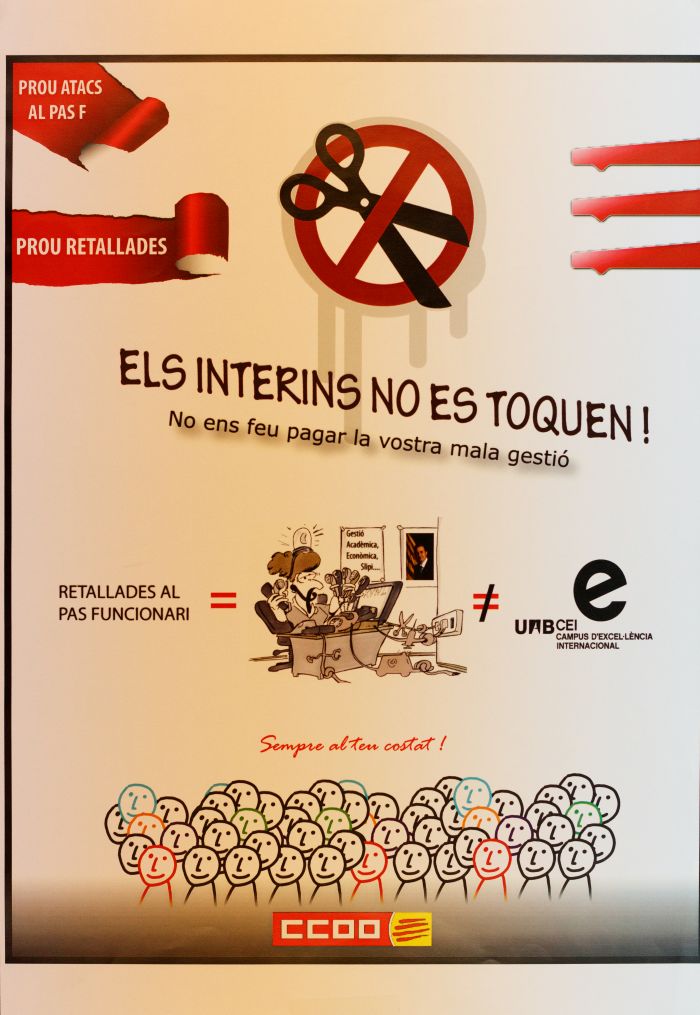 Amplía la imagen  Los interinos no se tocan! No nos hacéis pagar vuestra mala gestión.