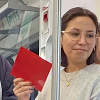 Amplía la imagen Ana Barajas en el asiento de la experta