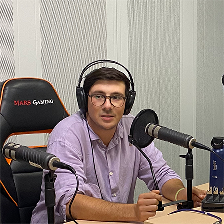 Amplía la imagen Pietro Tonini en UABMèdia