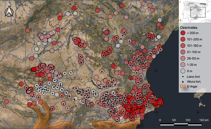 Mapa distribución asentamientos en fortificaciones de piedra y desnivel centro-este de El Argar