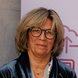 Marta Franch, profesora del Máster en Archivística
