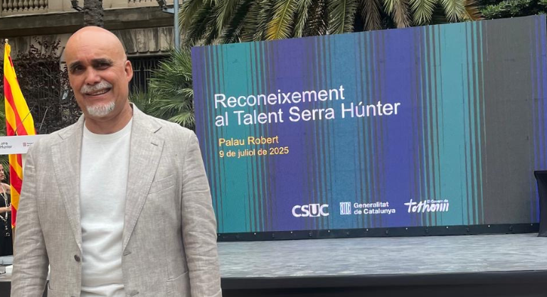 Miquel Torregrossa durant la cerimònia de lliurament dels guardons Serra Hunter 2025